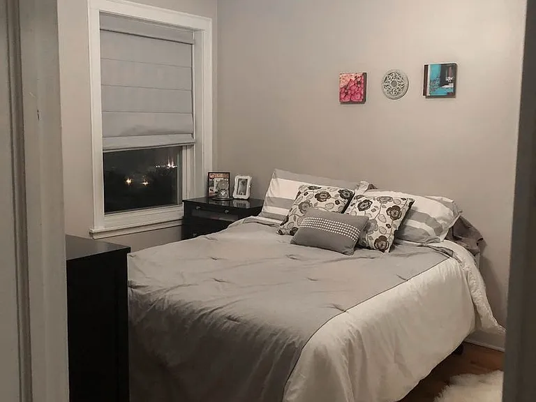 4809 N Paulina St #2 — Photo 3