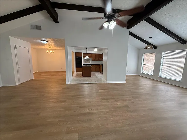 3206 Cascade Creek Dr — Photo 5