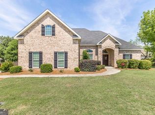 105 Prince Plaza Dr, Bonaire, GA