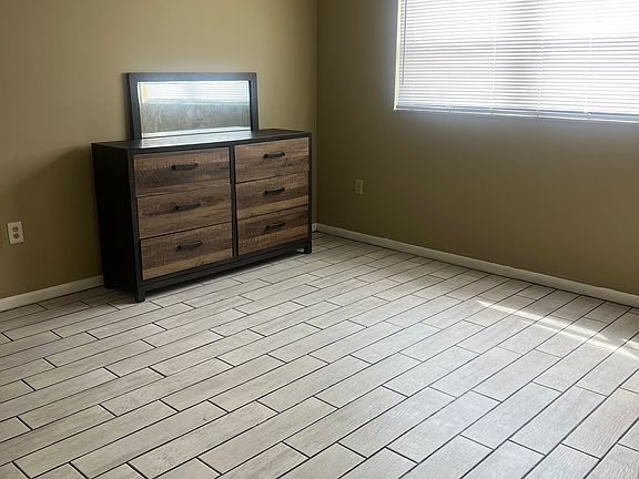 5th image of 6029 Candler Ter