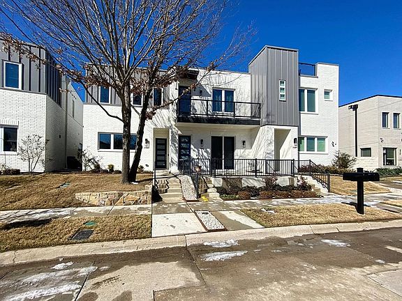 2nd image of 400 Wimberly St #1