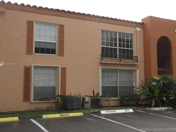 2nd image of 7230 Fairway Dr APT F21