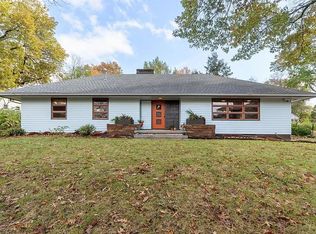 400 E 54th St, Kansas City, MO 64110