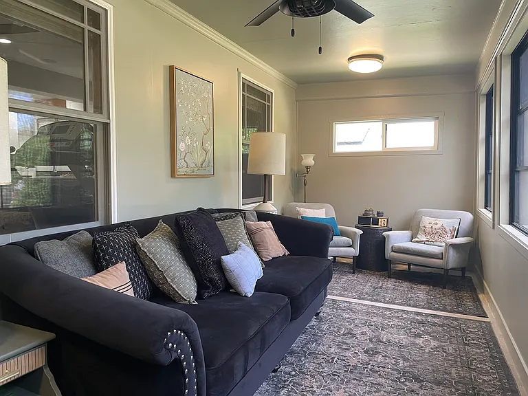 3102 Gregory St — Photo 37