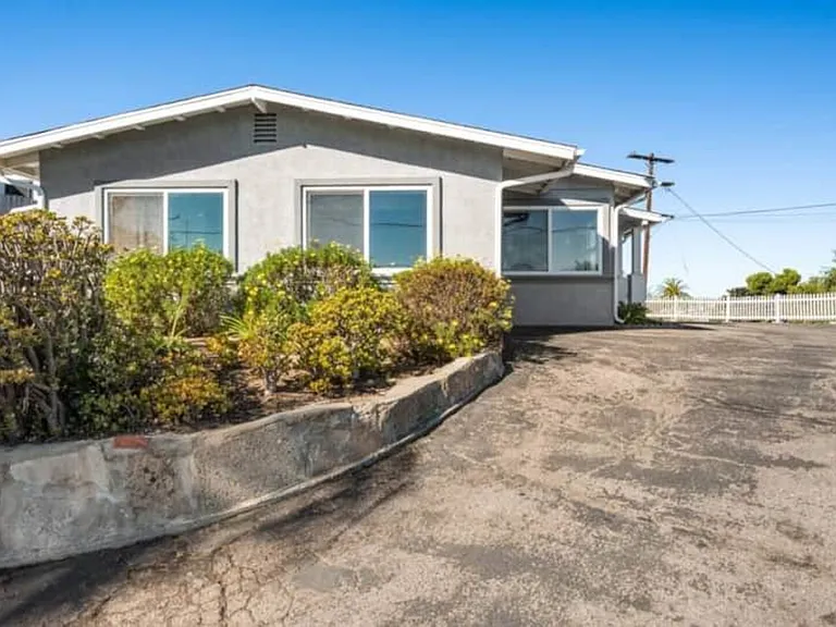 Lado De Loma Dr — Photo 41