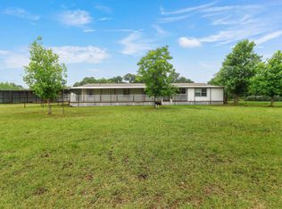 7523 Briar Rd, Azle, TX 76020