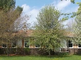 10478 Buck Rd, Freeland, MI 48623