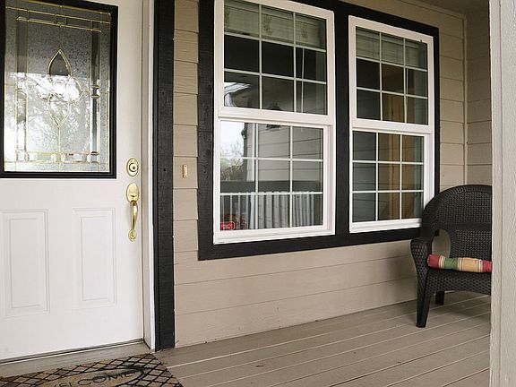 5th image of 14 Ashley Dr