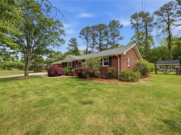 103 Ashley Rd, Chesapeake, VA 23322
