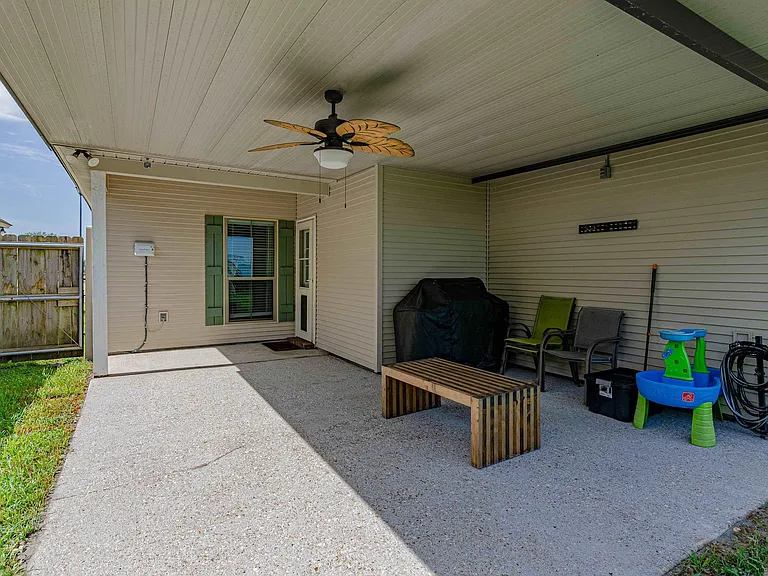 25367 Black Lake Ave — Photo 15