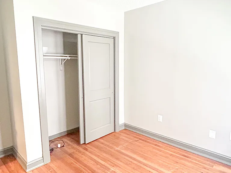 926 Asylum Ave #106 — Photo 2