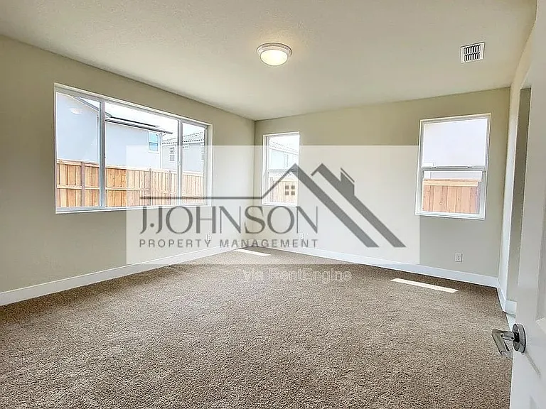 16972 Bernstein Ave — Photo 9