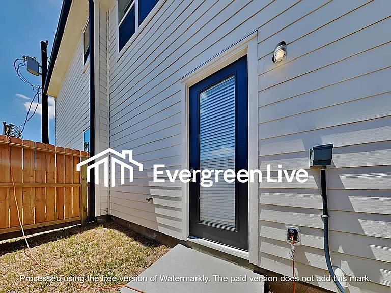 2604 James Madison Way — Photo 13