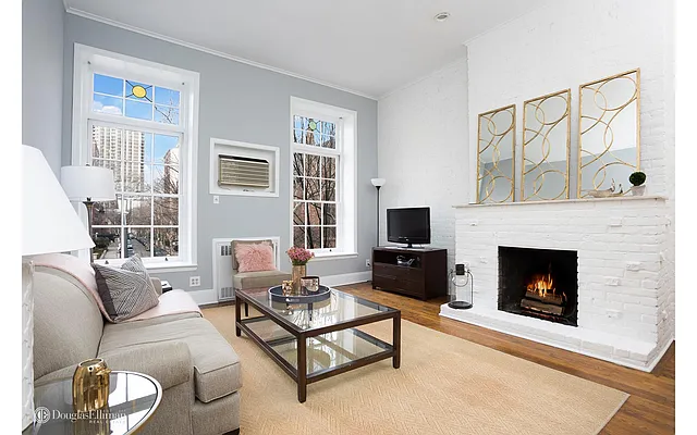 Sold by Douglas Elliman | media 12