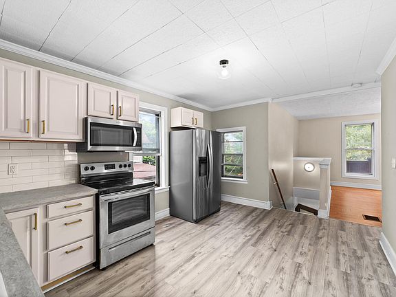 4th image of 4709 Franklin Blvd #Up