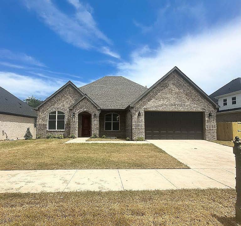 1st image of 3641 E Greystone Dr