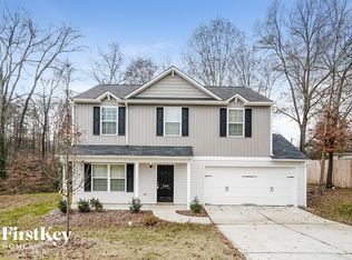 2200 Matthew Oaks Ct, Greensboro, NC 27405