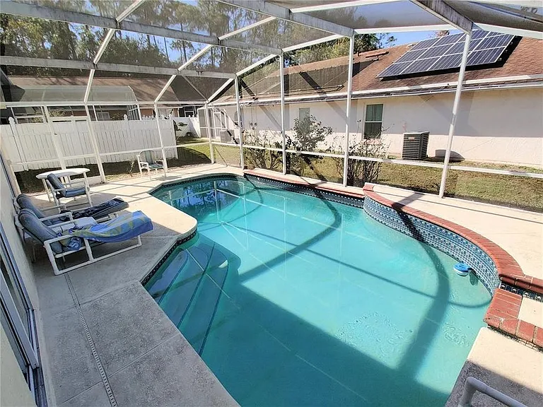 2208 Chappell Ct — Photo 9