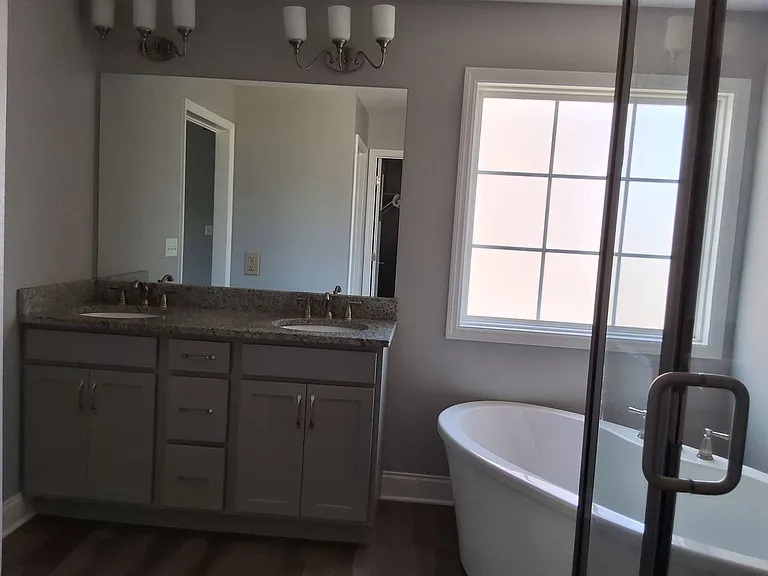 8914 Highbury Way — Photo 16