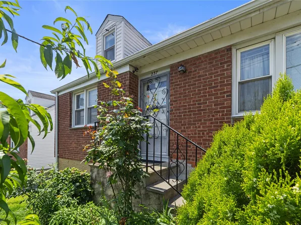 237 Woodland Avenue, Yonkers, NY 10703