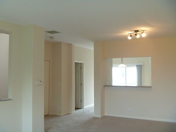 3rd image of 2457 Daybreak Ct #0