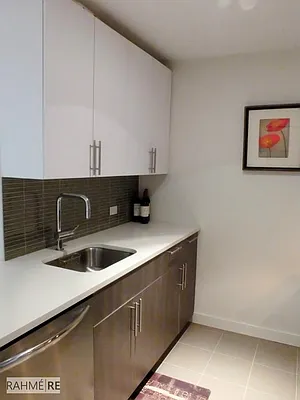 Rented by Rahme Real Estate, LLC | media 32