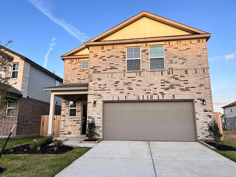 211 Brazen Forest Trl — Photo 1