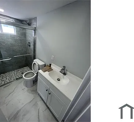 981 W 37th St — Photo 17