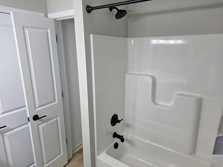 1008 Maple St — Photo 23