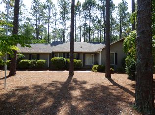75 Salem Dr, Pinehurst, NC 28374