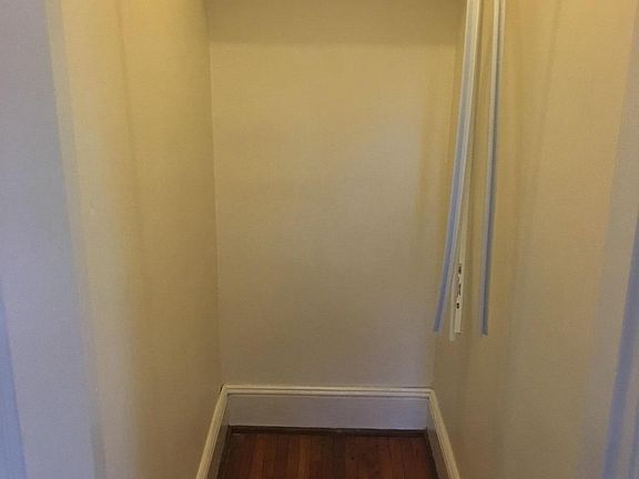 Foyer Walk-In Coat/Storage Closet