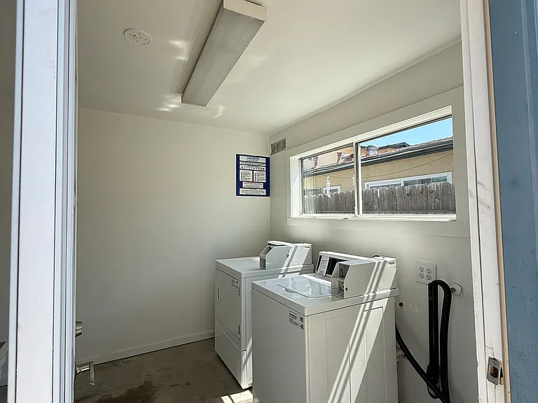 9641 Maureen Dr #5 — Photo 13