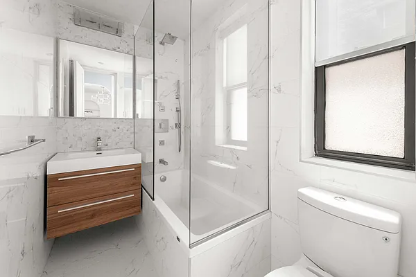 Sold by Compass | media 3