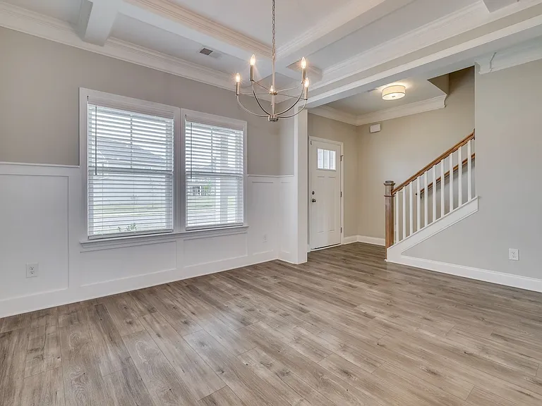 410 Matthew Ln #20 — Photo 9