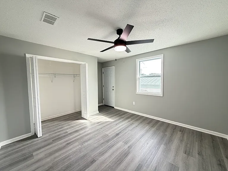 13 Wyoming St #5 — Photo 6