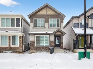 201 Sunland Way, Strathcona County, AB T8H 0Z4