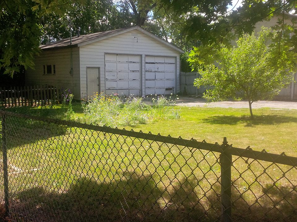 2nd image of 34877 N Oakside Ave