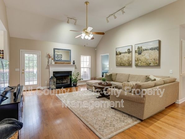 5108 Vineyard Poin