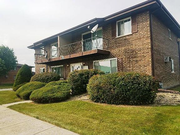 2nd image of 2500 198th St APT 1