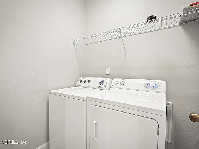 6216 Clearsky Dr — Photo 29