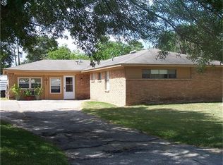 16915 Woodburn Dr, Houston, TX 77049