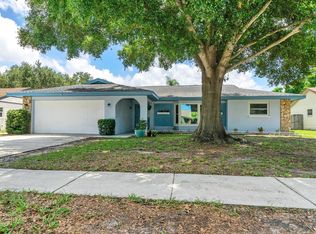 10899 96th St, Largo, FL 33773