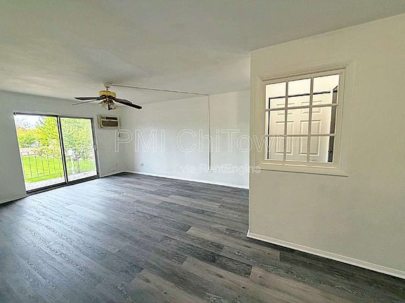 5th image of 841 Blossom Ln APT 203