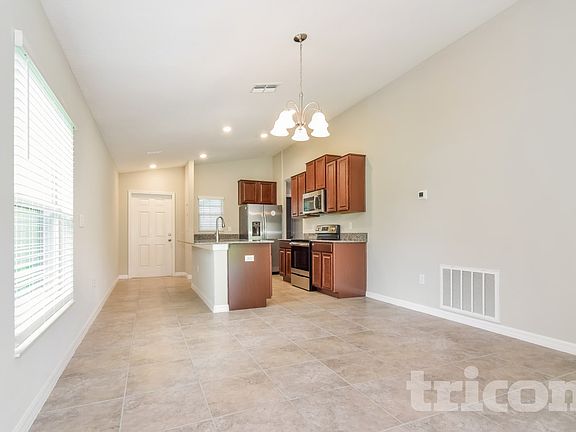 3rd image of 12747 Lemon Pepper Dr