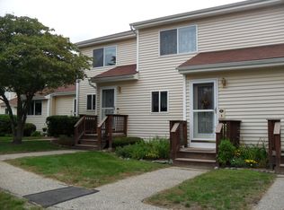 14 Stone Pond Rd, Tolland, CT 06084