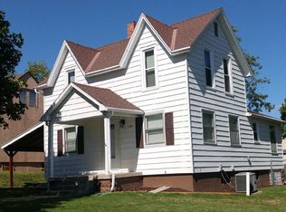 144 Bemis Dr, Seward, NE 68434