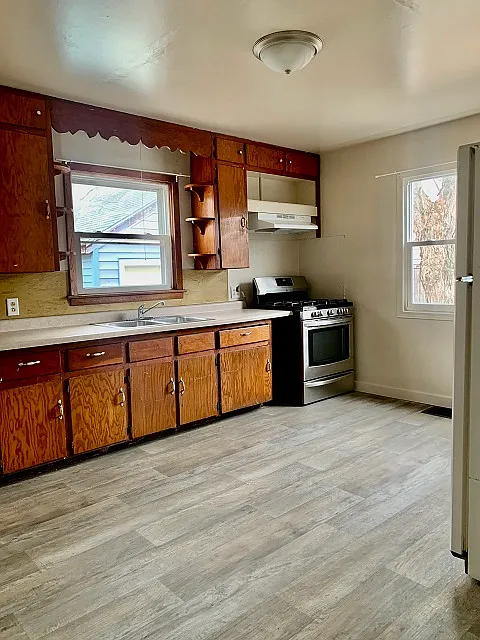 126 Clinton Street - 1 — Photo 3