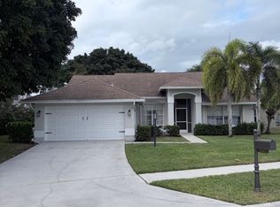 12911 Upper Cove Dr, Wellington, FL 33414