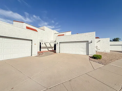 13817 N 42nd St Photo 1
