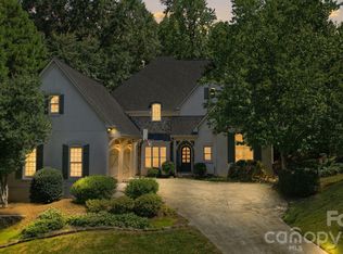 1817 Asbury Hall Ct, Charlotte, NC 28209